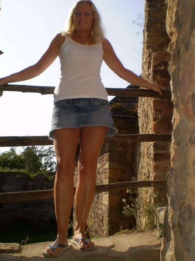 Hot Czech Wife Love Being Naked Indoor And Outdoor