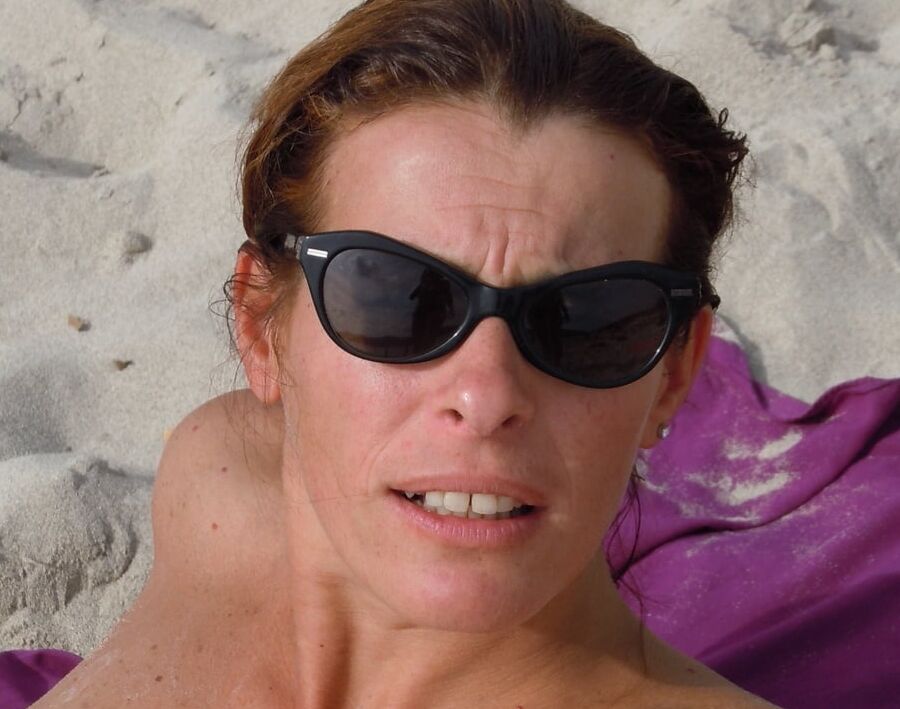 wife coworkers in holidays topless