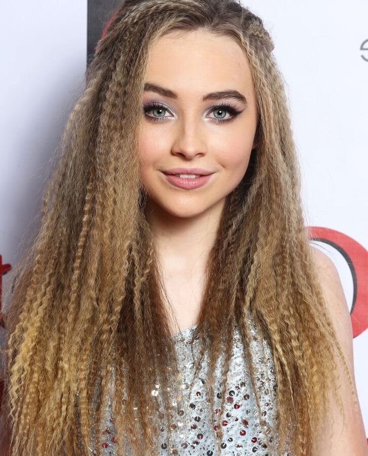 SABRINA CARPENTER PICTURES