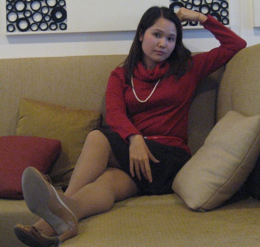 Cute Chinese Wife - Tan Pantyhose