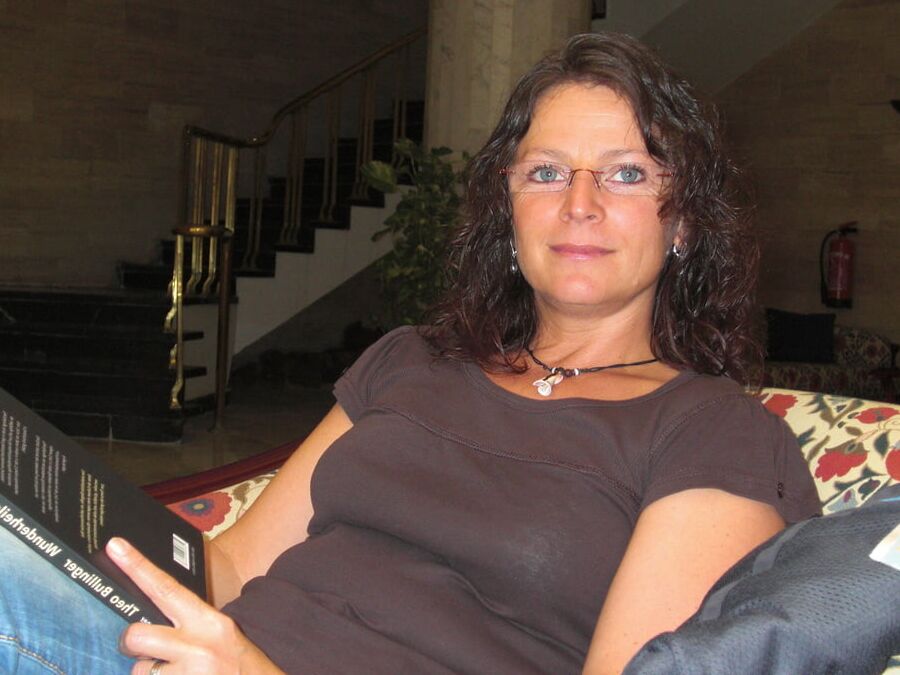 sluty milf exposed and shared with mens by cucky husband