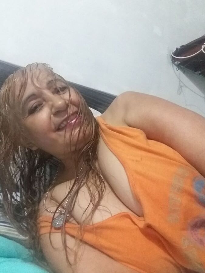 Andrea Gonzalez ... Faceb