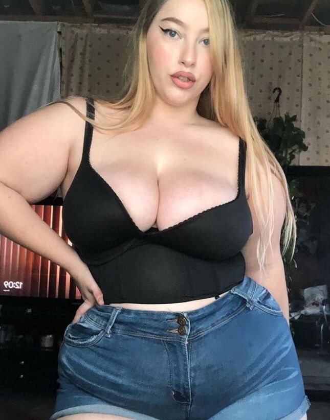 Thick White ghetto booty
