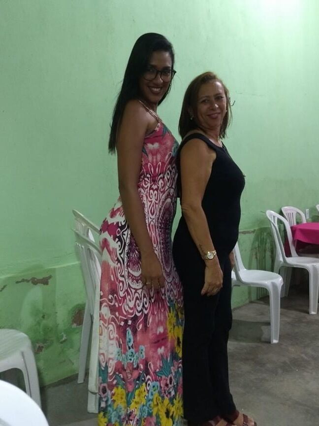 BRAZILIAN BUSTY MILF