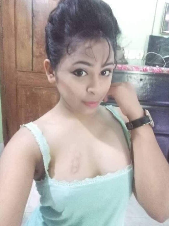 Bangladesh Cunt Exposed desi slut