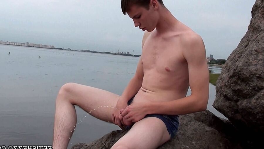 Men Pissing