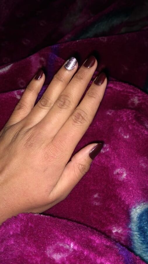 MY WIFE&;S LONG NAILS