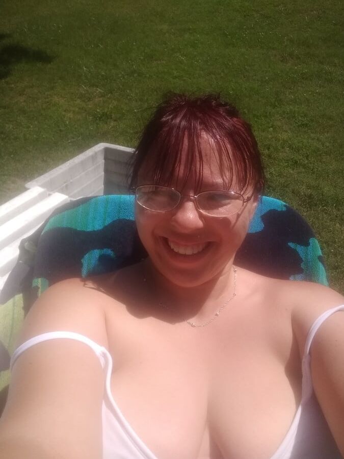 HogTown BBC CumDump Whore Nicole Reed From BethpageTennese