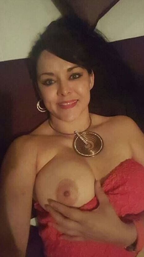 LATINAS