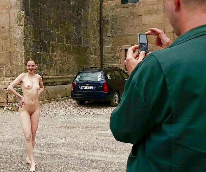 Ban the use of clothing for women in public places