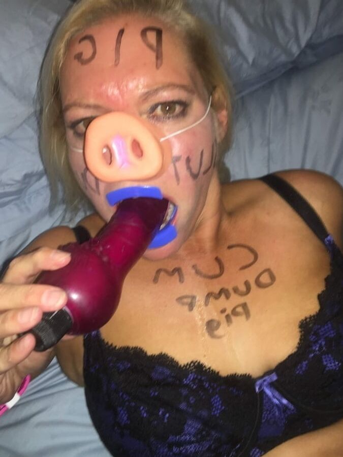 Fuckpigs on parade