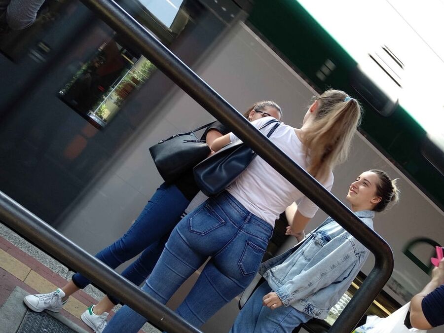 Rubia en el metro