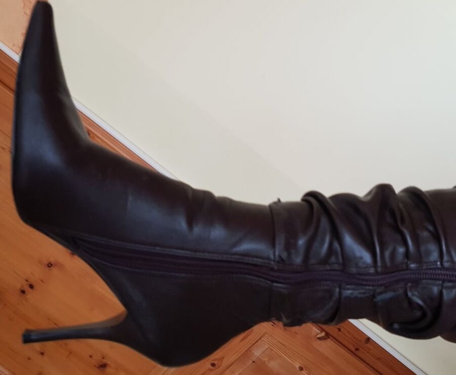 Boots-Fuck with my Girlfriend
