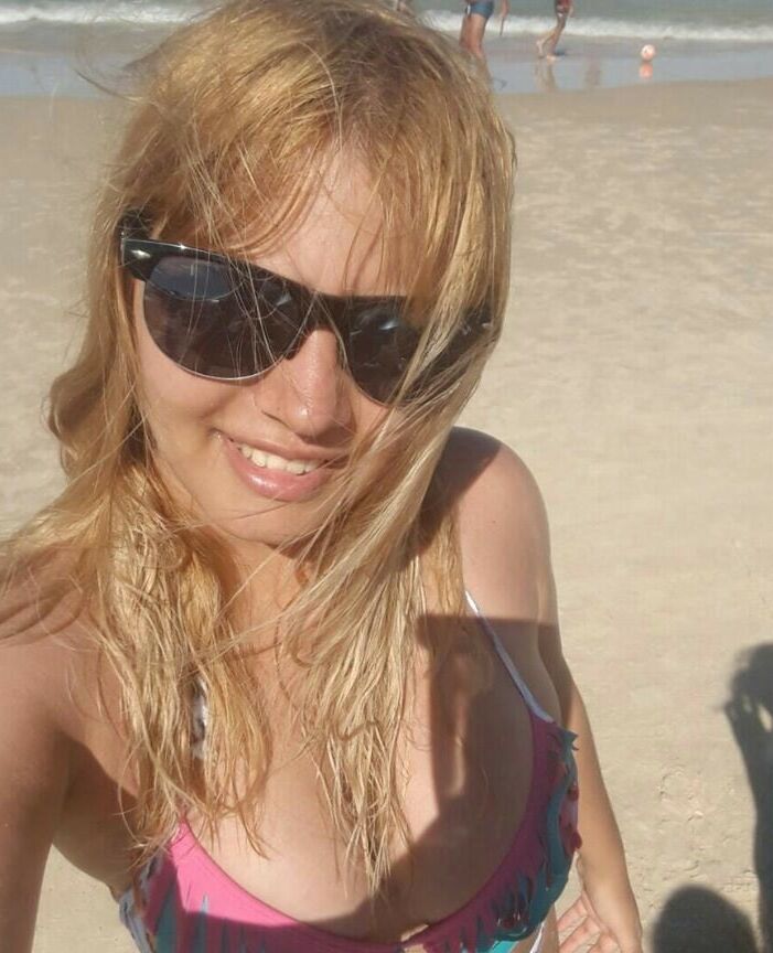 (ARG): Florencia&;s big tits in summer!
