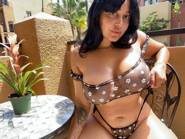 Black Women: Titties