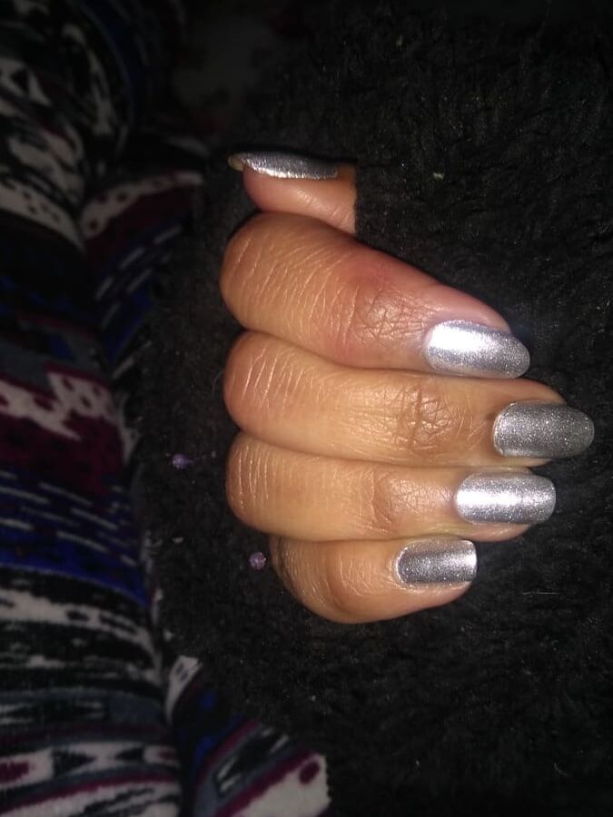 MY WIFE&;S LONG NAILS