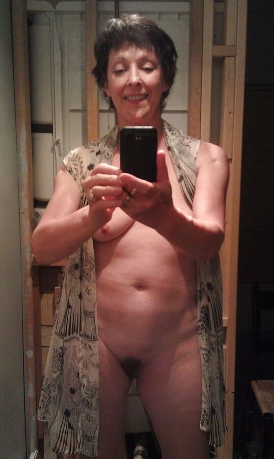 Selfie Amateur MILF and Mature! - !