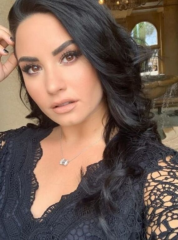 Demi