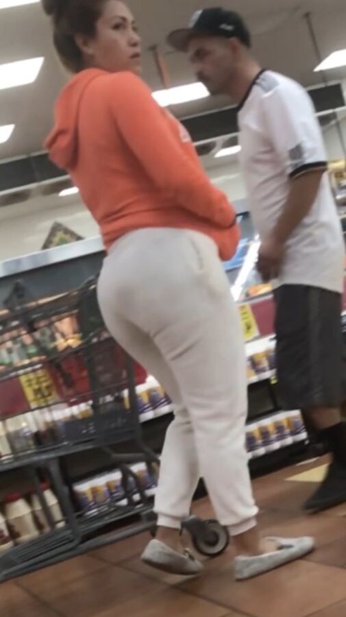 thick bitch that i like