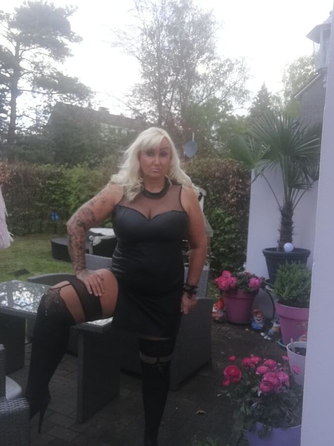 CURVY GERMAN MILF BLONDE Bitch