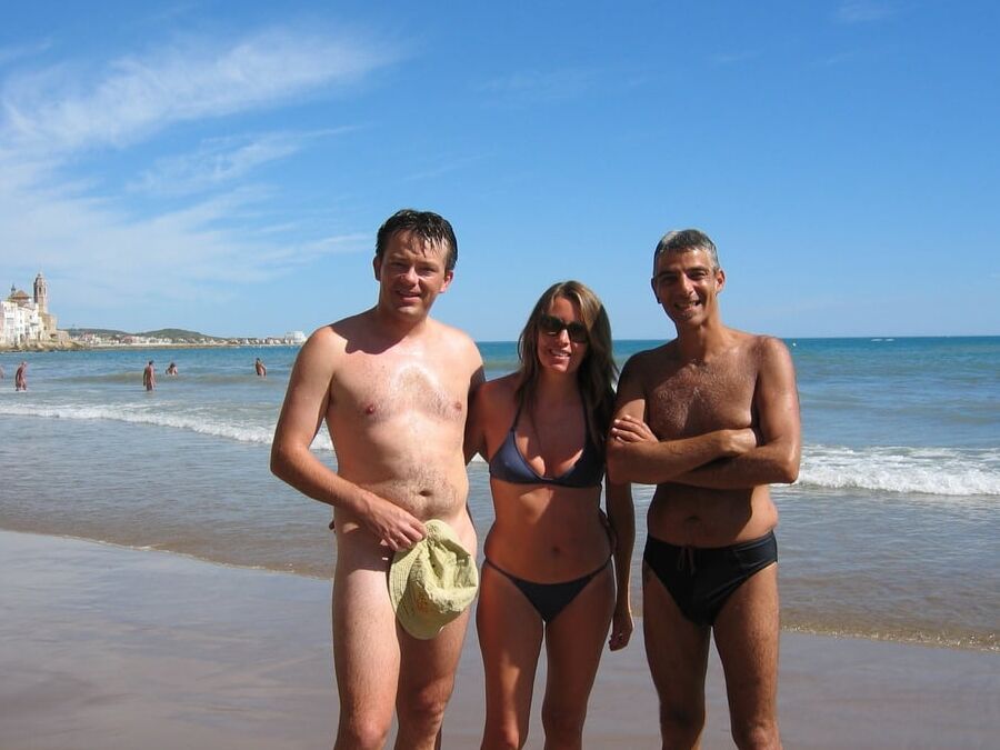 French NAS - Nice nudist couple