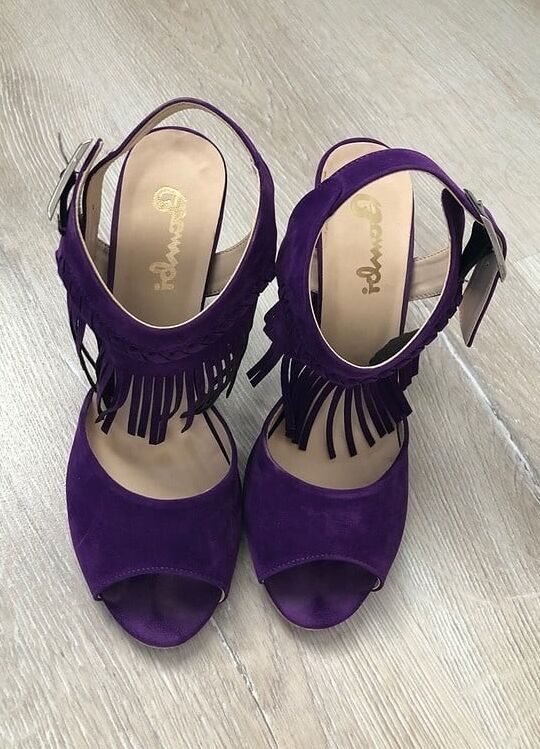 Turkish feet fetish (Turk hatunlardan ayak fetisi)