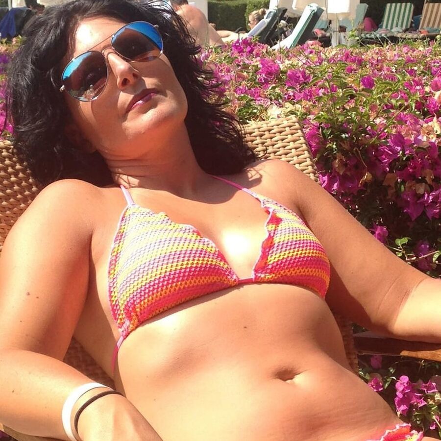 Perfect Country MILF