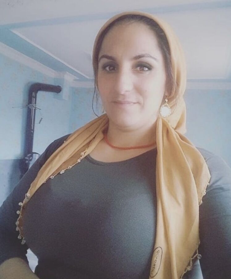Lonely Singel hijab milfs who want a Young Big dick