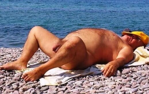 OLD MAN AND VERY SMALL COCK AND BEACH