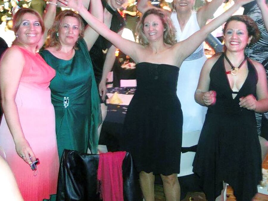 Weddings, Coctails Sexy Women For Your Pleasure