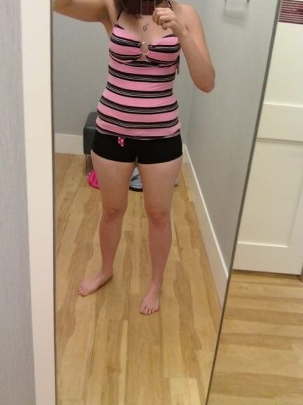 Selfie babe