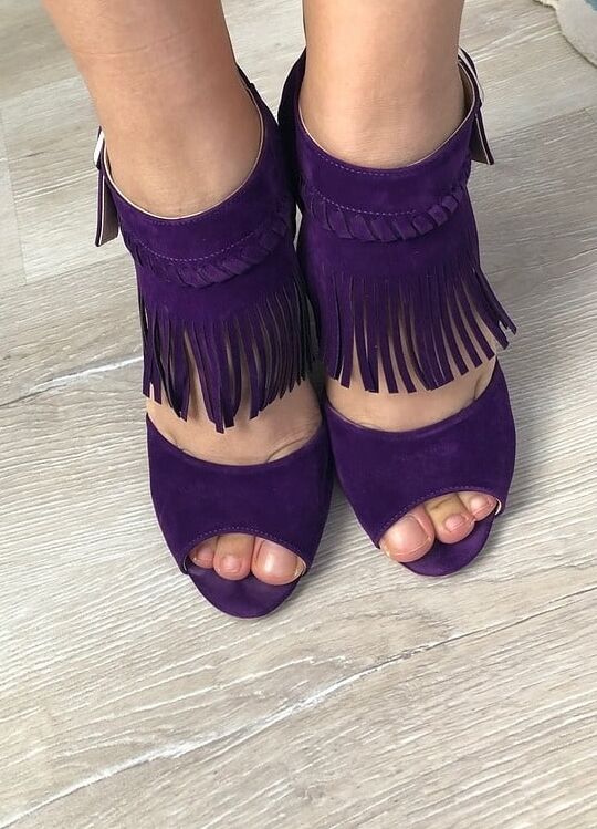 Turkish feet fetish (Turk hatunlardan ayak fetisi)