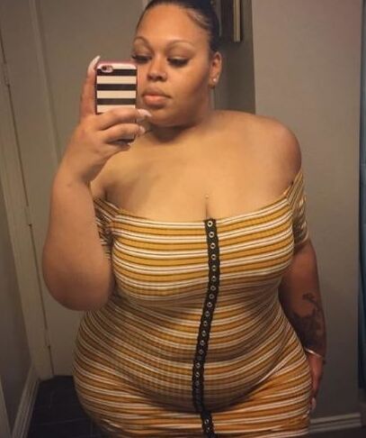 Hourglass sexy BBW