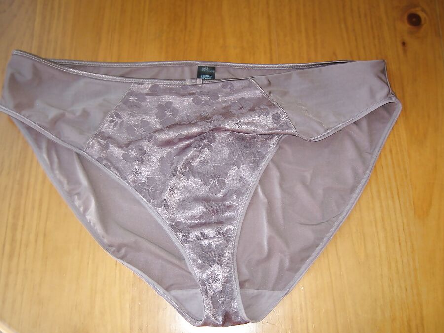 Dirty knickers