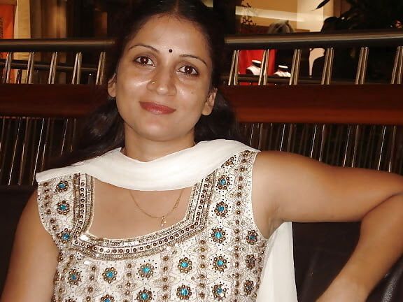 My Favorite Subcontinent MILF Whore -