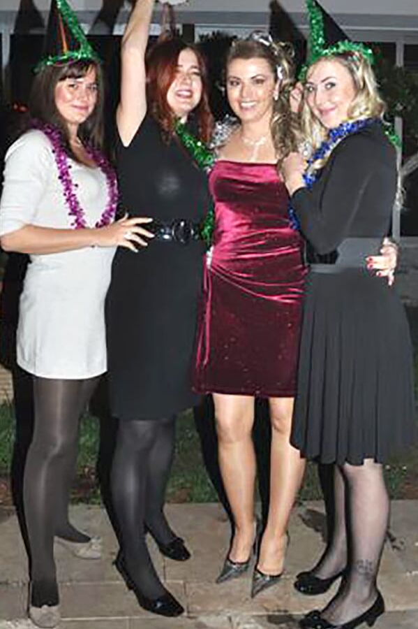 Weddings, Coctails Sexy Women For Your Pleasure