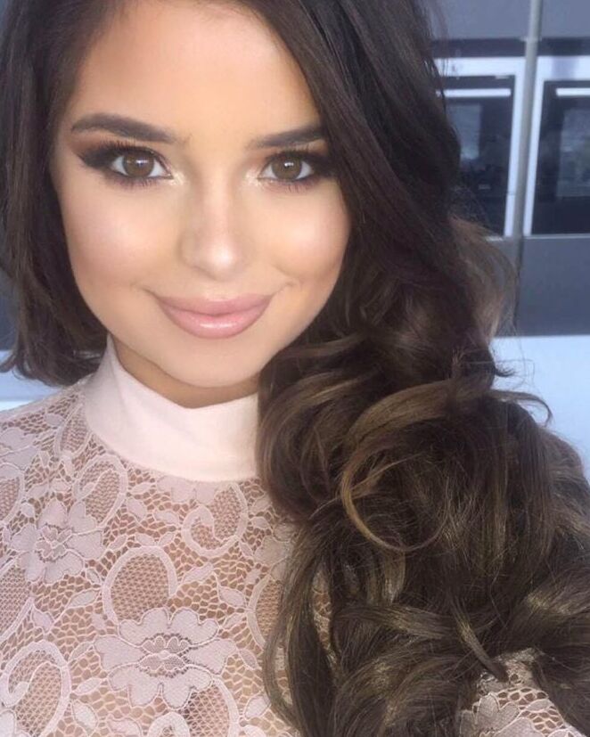 Demi