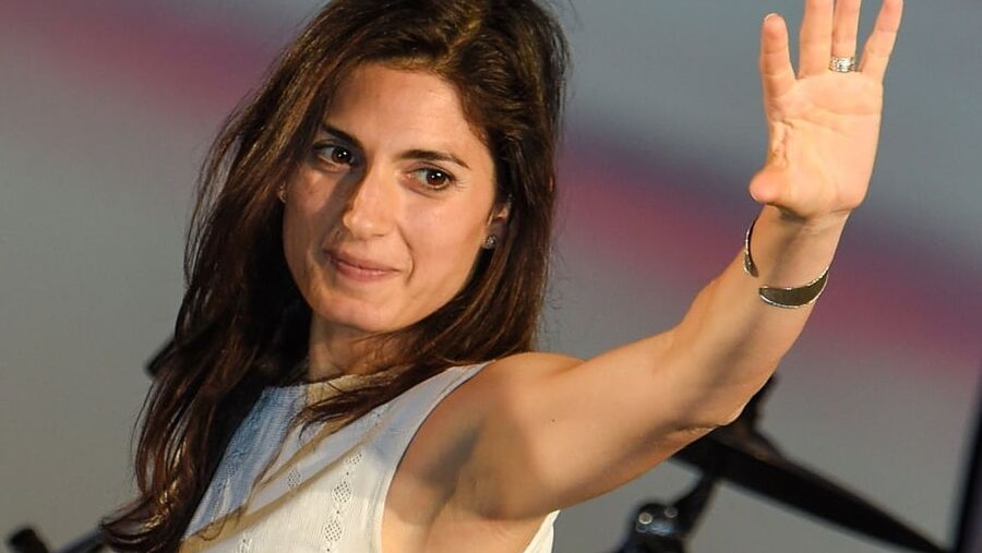 Virginia Raggi hot italian politician!! Photos + My fakes