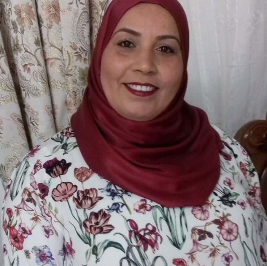 Lonely Singel hijab milfs who want a Young Big dick