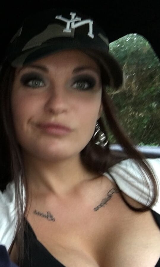 Hot mature wife (send photos of your wives)