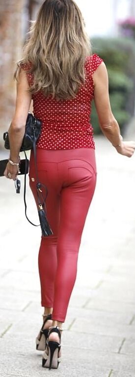 COGUARS GILF MILF iCANDY