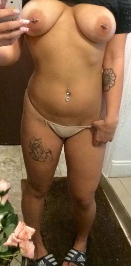 Tetona con lentes