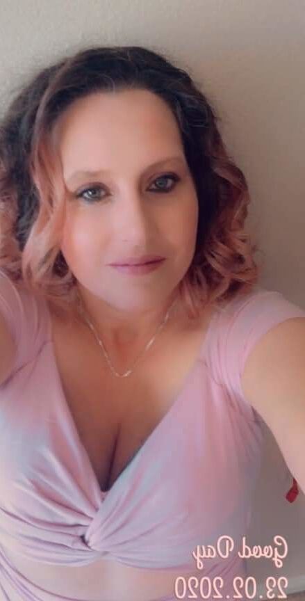Angela maxey