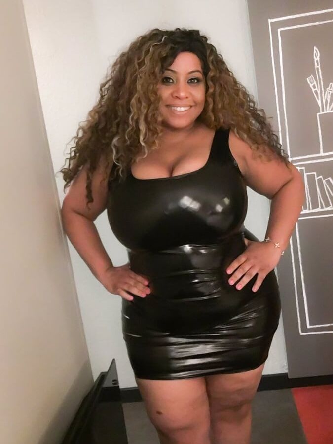 Fat bitches in leather