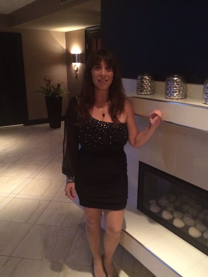 mature wife Lisa (send photos of your wives)