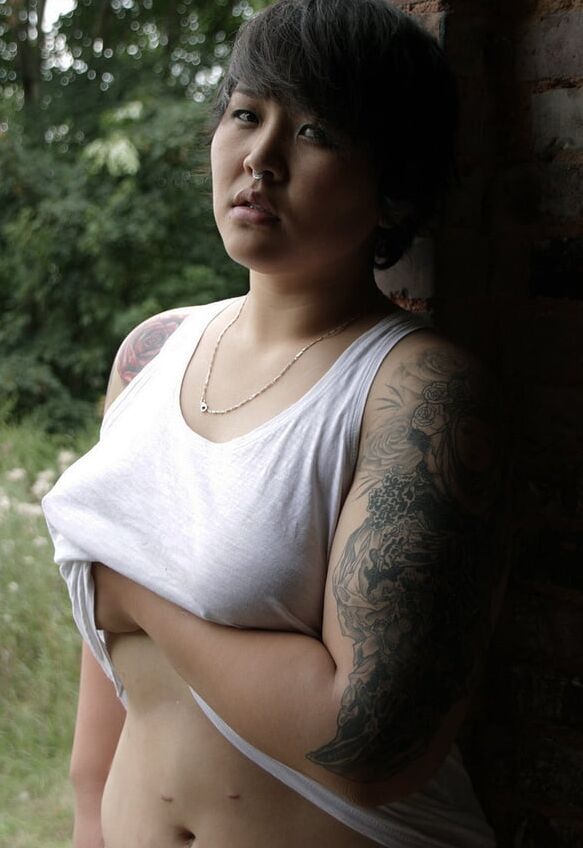 Alb. Amateur Posing Nude