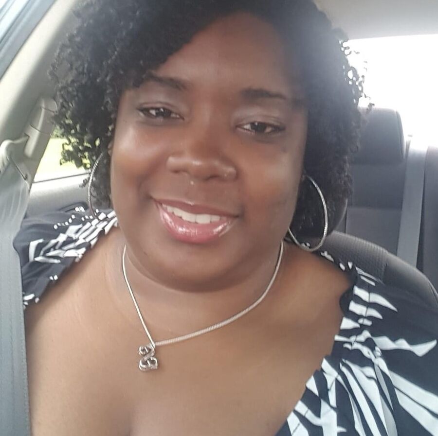 Mature black sexy Freak