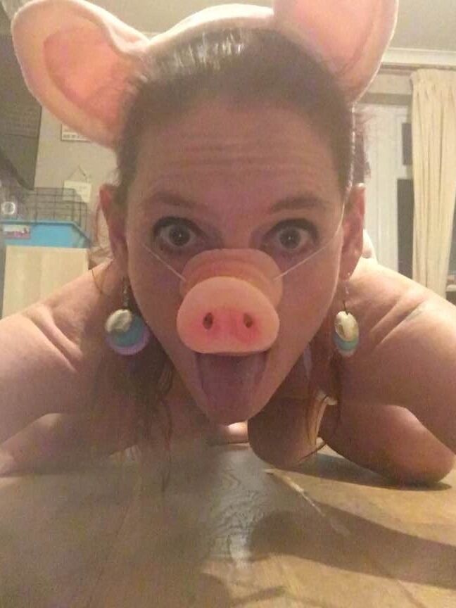 Mature Fuckpig Humiliated