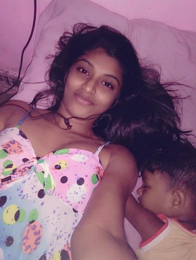 Sri Lanka Hot Girl