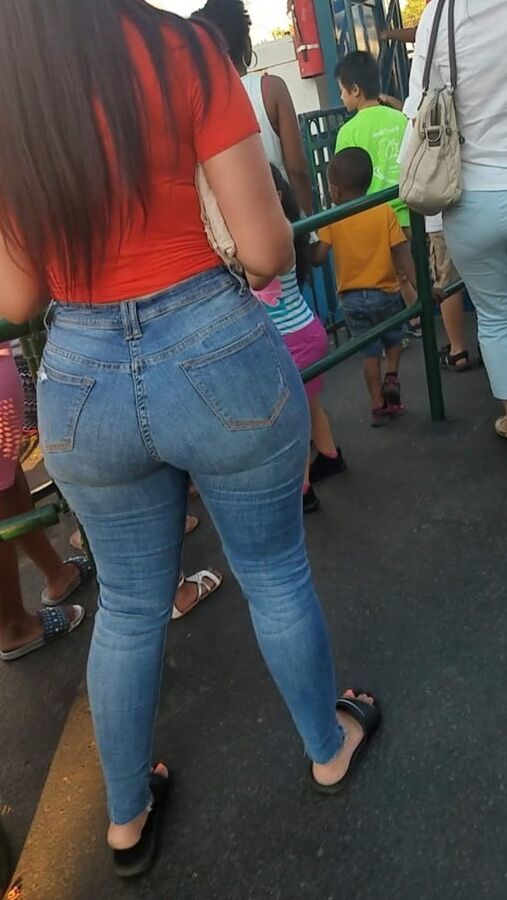 Amazing Curves (Various Asses)